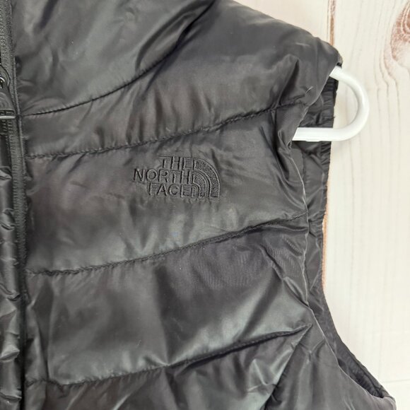 The North Face Aconcagua 550 Down Vest Women’s M Black EUC - Picture 2 of 10